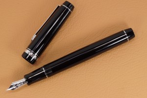 パイロット カスタム ヘリテイジ  912 万年筆買取