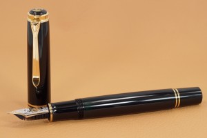 ペリカン万年筆M1000買取