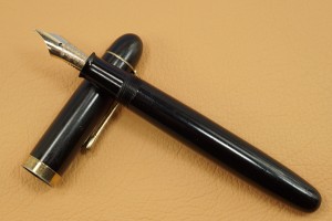 エボナイト万年筆 黒 買取