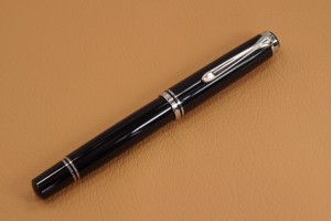 m405-black